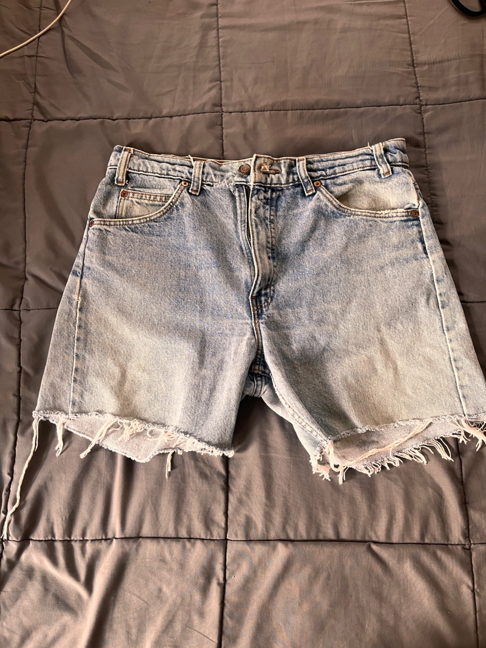 Women’s
Levi’s 505 cut off shorts 
W34